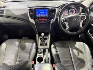 Mitsubishi Triton 2.4DI-D double cab 4x4 Xtreme - Image 5
