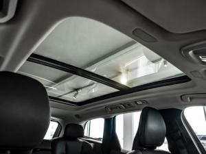Volvo XC60 B5 AWD Essential - Image 16