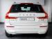 Volvo XC60 B5 AWD Essential - Thumbnail 4