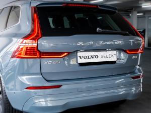 Volvo XC60 B5 AWD Essential - Image 11