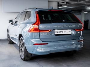 Volvo XC60 B5 AWD Essential - Image 3