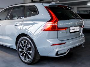 Volvo XC60 B5 AWD Plus Dark - Image 19