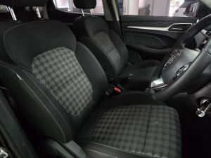 MG ZS 1.5 Comfort - Image 18
