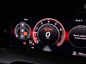 Volkswagen Golf GTI - Image 3