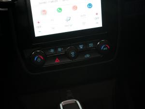 Ford Ranger 2.0 BiTurbo SuperCab XLT 4x4 - Image 11