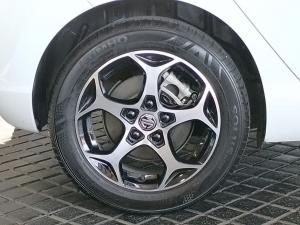 MG MG3 1.5 Luxury - Image 25