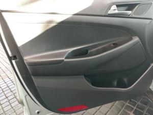 Hyundai Tucson 2.0 Premium auto - Image 14