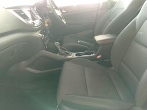 Hyundai Tucson 2.0 Premium auto - Image 15