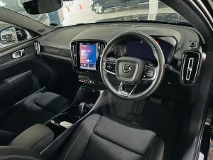 Volvo XC40 Recharge Single Motor Plus - Image 4