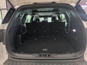 Ford Everest 3.0TD V6 4WD Platinum - Image 10