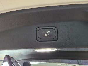 Ford Everest 3.0TD V6 4WD Platinum - Image 20