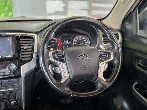 Mitsubishi Triton 2.4DI-D double cab 4x4 Xtreme - Image 8