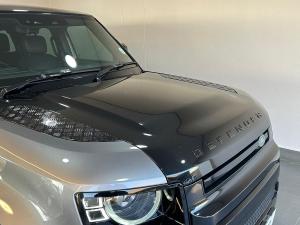 Land Rover Defender 110 D300 X - Image 23