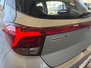Hyundai Grand i10 1.2 Premium hatch - Image 20