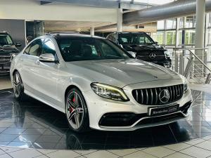 Mercedes-Benz C-Class C63 S - Image 11