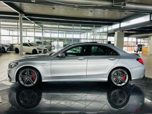 Mercedes-Benz C-Class C63 S - Image 13