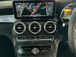 Mercedes-Benz C-Class C63 S - Image 8