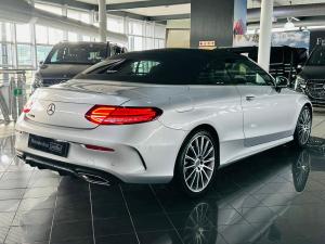 Mercedes-Benz C200 Cabrio automatic - Image 2