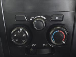 Isuzu D-Max 250 double cab Hi-Ride auto - Image 14