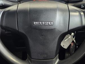 Isuzu D-Max 250 double cab Hi-Ride auto - Image 15
