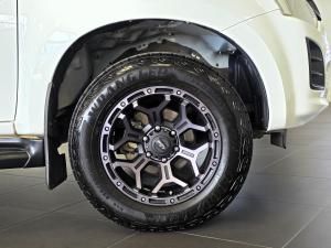 Isuzu D-Max 250 double cab Hi-Ride auto - Image 20