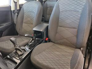 Mahindra XUV 3XO 1.2T MX2 manual - Image 22