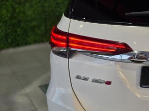 Toyota Fortuner 2.8GD-6 4x4 - Image 6