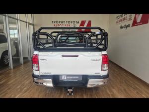 Toyota Hilux 2.8GD-6 4x4 Raider auto - Image 5