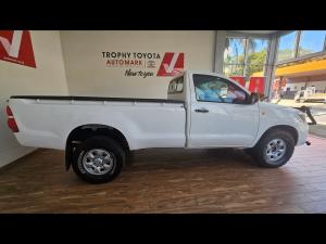 Toyota Hilux 2.8GD-6 4x4 Raider auto - Image 3