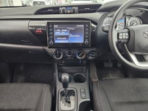 Toyota Hilux 2.4GD-6 double cab 4x4 Raider auto - Image 10