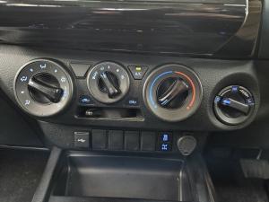 Toyota Hilux 2.4GD-6 double cab 4x4 Raider auto - Image 11