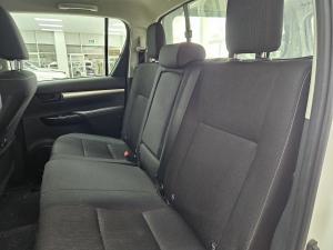 Toyota Hilux 2.4GD-6 double cab 4x4 Raider auto - Image 13