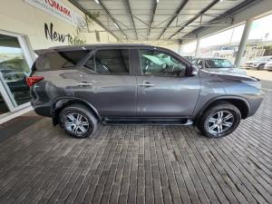 Toyota Fortuner 2.4GD-6 auto - Image 3