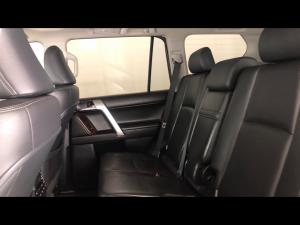 Toyota Land Cruiser Prado 3.0DT VX - Image 11