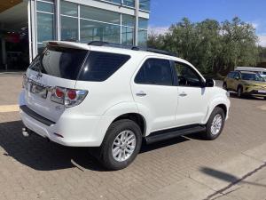 Toyota Fortuner 2.5D-4D - Image 2