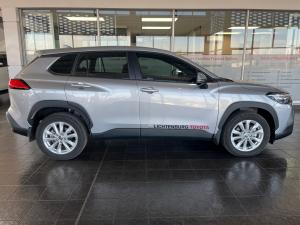 Toyota Corolla Cross 1.8 Xi - Image 3