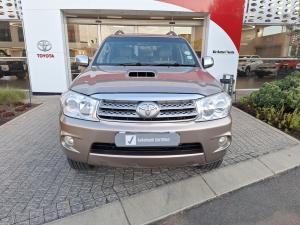 Toyota Fortuner 3.0D-4D 4x4 auto - Image 4