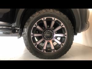 Toyota Hilux 2.8GD-6 double cab 4x4 GR-Sport - Image 17