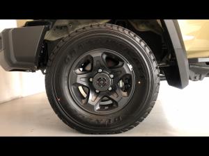 Toyota Land Cruiser 79 4.2D single cab - Image 18
