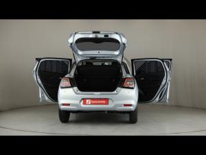 Suzuki Swift 1.2 GL - Image 24