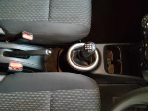 Toyota Vitz 1.0 XR manual - Image 9