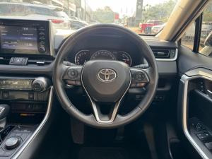 Toyota RAV4 2.5 VX AWD - Image 8
