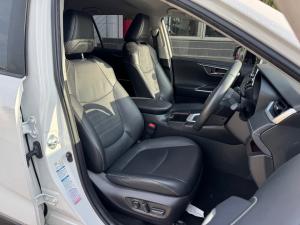Toyota RAV4 2.5 VX AWD - Image 15