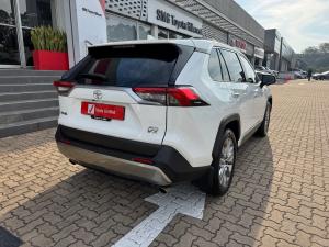 Toyota RAV4 2.5 VX AWD - Image 2