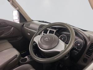 Hyundai H100 2.6D TIP Chassis Cab - Image 10
