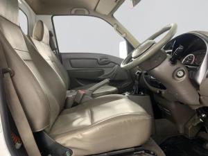 Hyundai H100 2.6D TIP Chassis Cab - Image 9