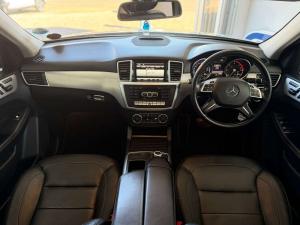 Mercedes-Benz ML 250 Bluetec - Image 12