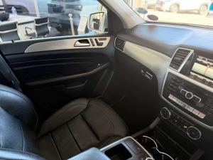 Mercedes-Benz ML 250 Bluetec - Image 19