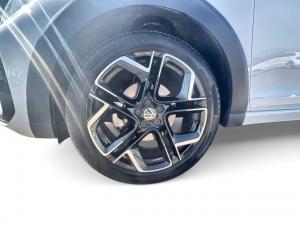 Volkswagen Taigo 1.0TSI R-Line - Image 16