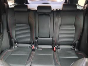 Land Rover Discovery Sport D180 R-Dynamic HSE - Image 11